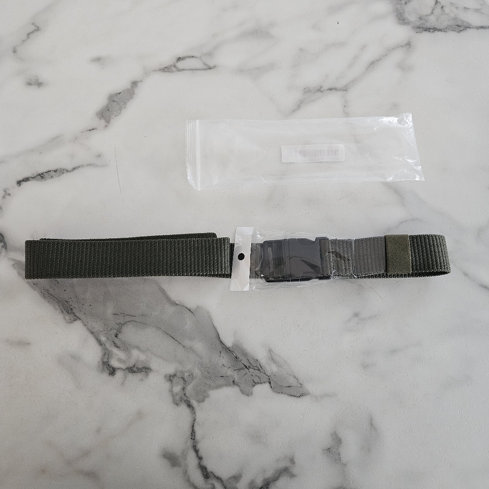 NWT 3 for $30 Utility clip belt. ARMY green 1.5 x 49inch